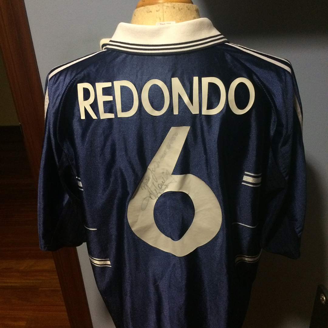 Camiseta usada (Match Worn) por el príncipe redondo en el partido real sociedad real Madrid temporada 1998/1999 2