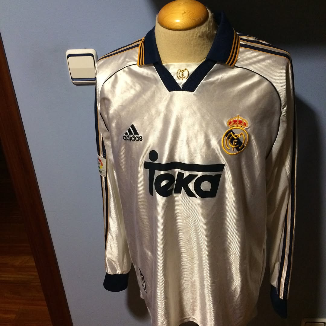 Camiseta Match Worn utilizada por el príncipe en la jornada 16 de la temporada 1999/2000 ante el Español