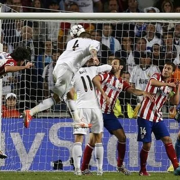 Camiseta Match Worn utilizada por Ramos en la eliminatoria contra el Borussia 5