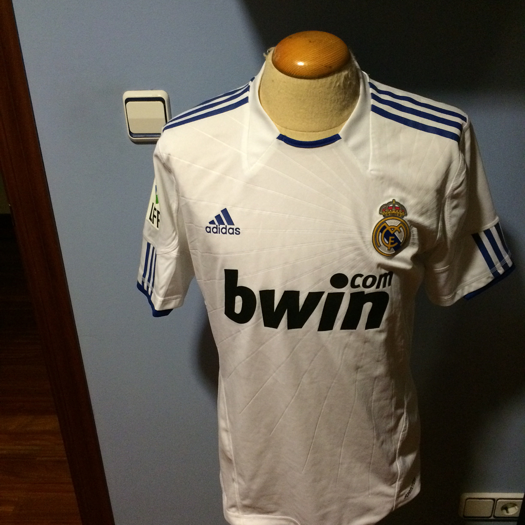 Camiseta Match de Ramos utilizada en la primera jornada de liga en Mallorca en el primer partido de la era Mourinho