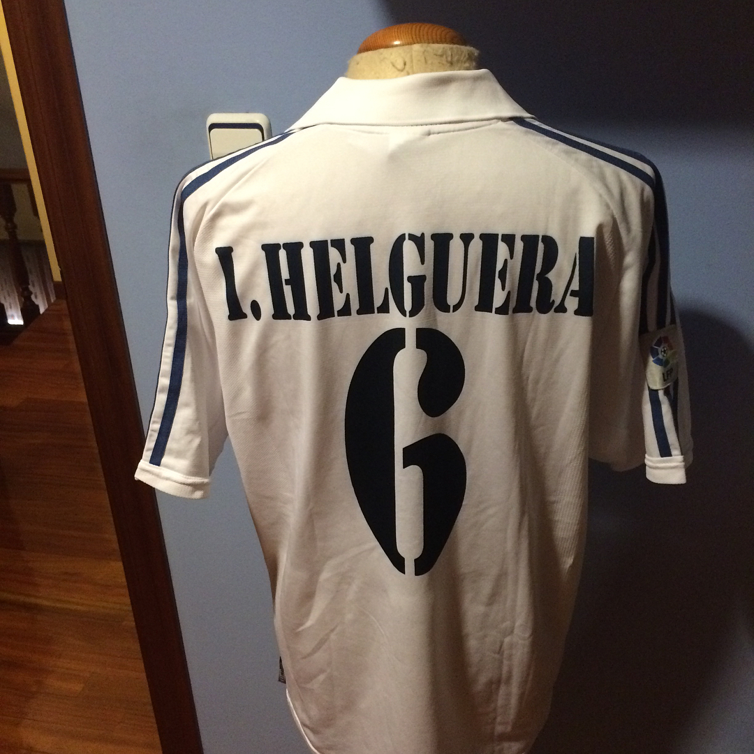 Camiseta Match Worn, usada por Iván helguera en el partido Villarreal Real Madrid 2