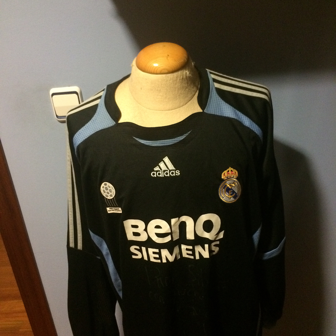 Camiseta Match Worn utilizada en el trofeo Ramon de Carranza y firmada por mi paisano Diego López un porterazo