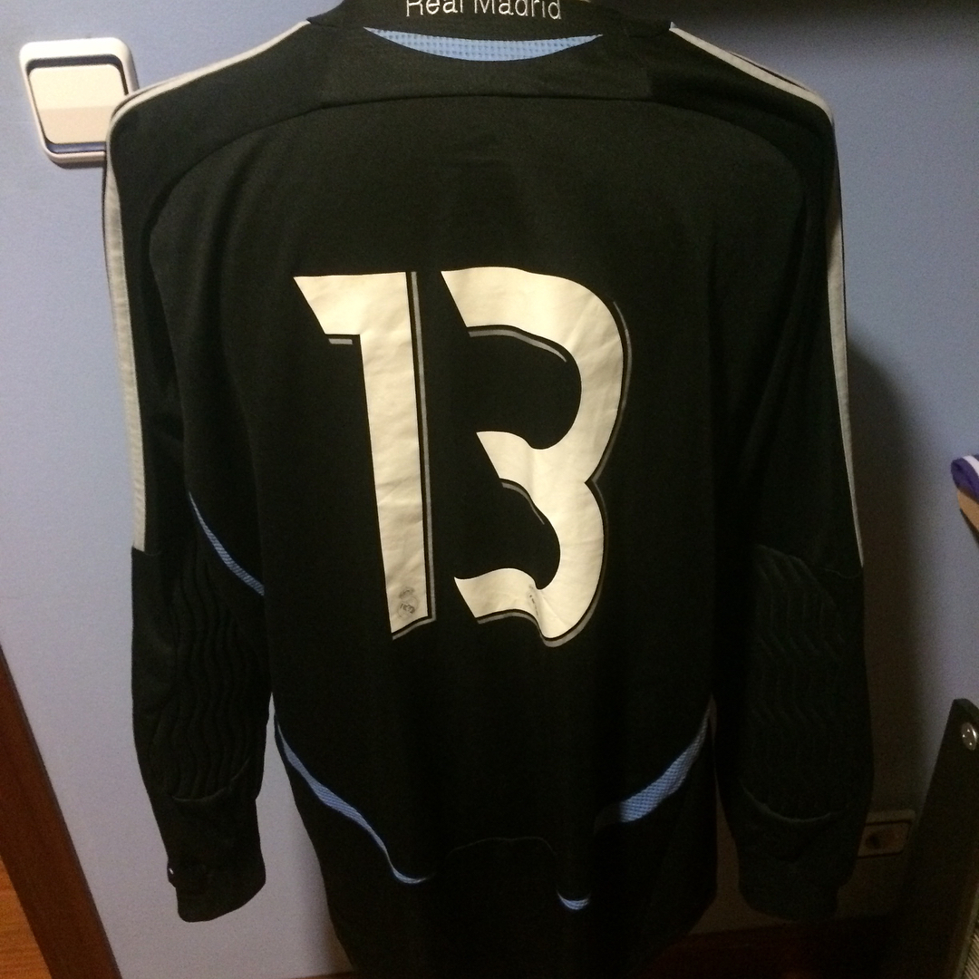 Camiseta Match Worn utilizada en el trofeo Ramon de Carranza y firmada por mi paisano Diego López un porterazo 2