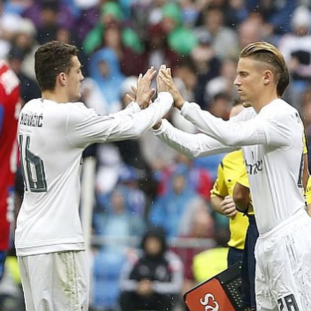 Camiseta Match Worn utilizada por Marcos Llorente en el ciudat de Valencia y firmada por el genial mediocentro 4