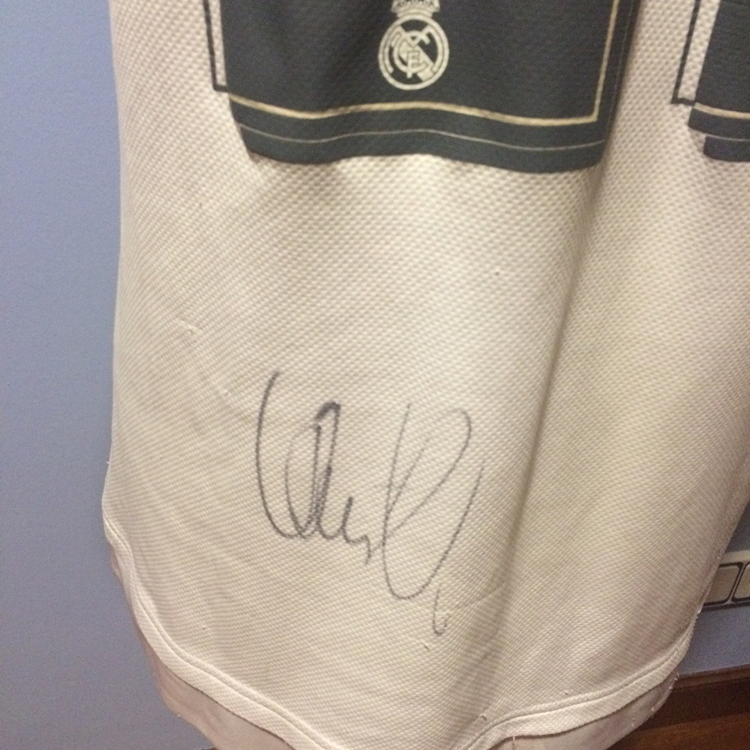 Camiseta Match Worn utilizada por Marcos Llorente en el ciudat de Valencia y firmada por el genial mediocentro 3