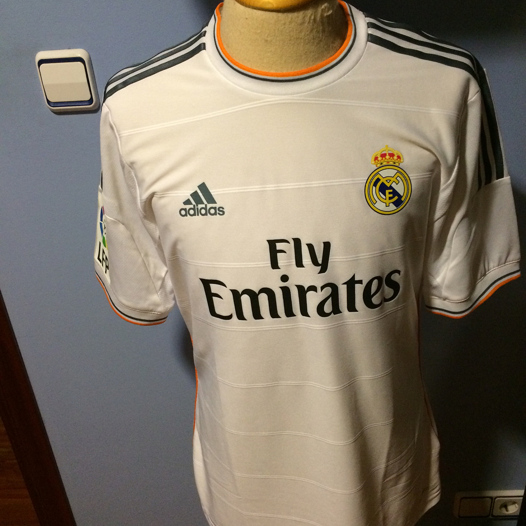 Camiseta Match utilizada por Morata en la jornada 4 contra el Villareal en el debut de Bale