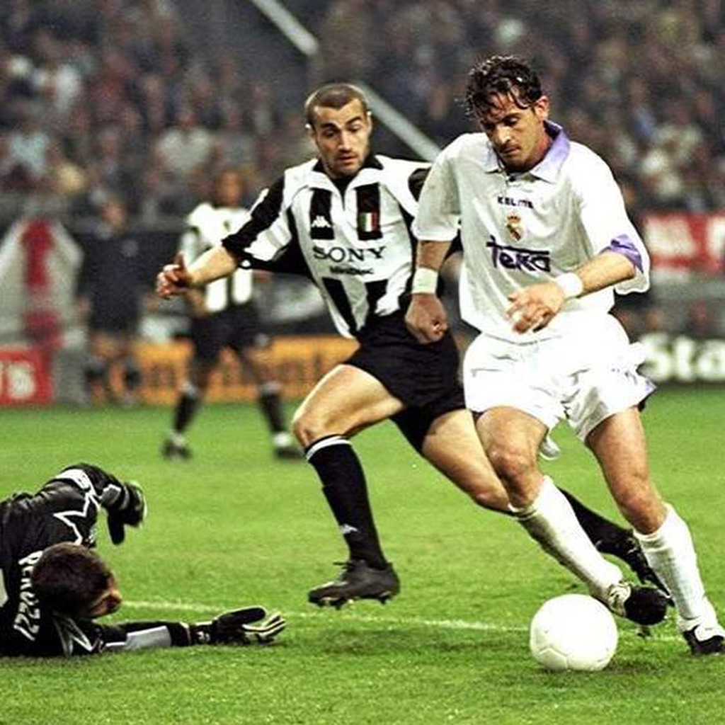 Camiseta usada Match Worn por Mijatovic en anoeta en la temporada 1996/1997 6