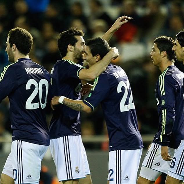 Camiseta utilizada Match worn por Nacho en la vuelta de los cuartos de final de la copa del rey 2012/2013, Valencia 1... 4