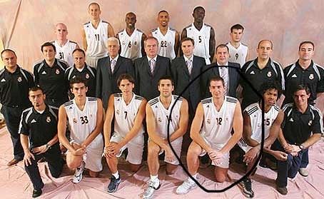 Camiseta Match worn 2004/2005 de Antonio bueno año de la conquista de la acb con el triple del gran Alberto Herreros