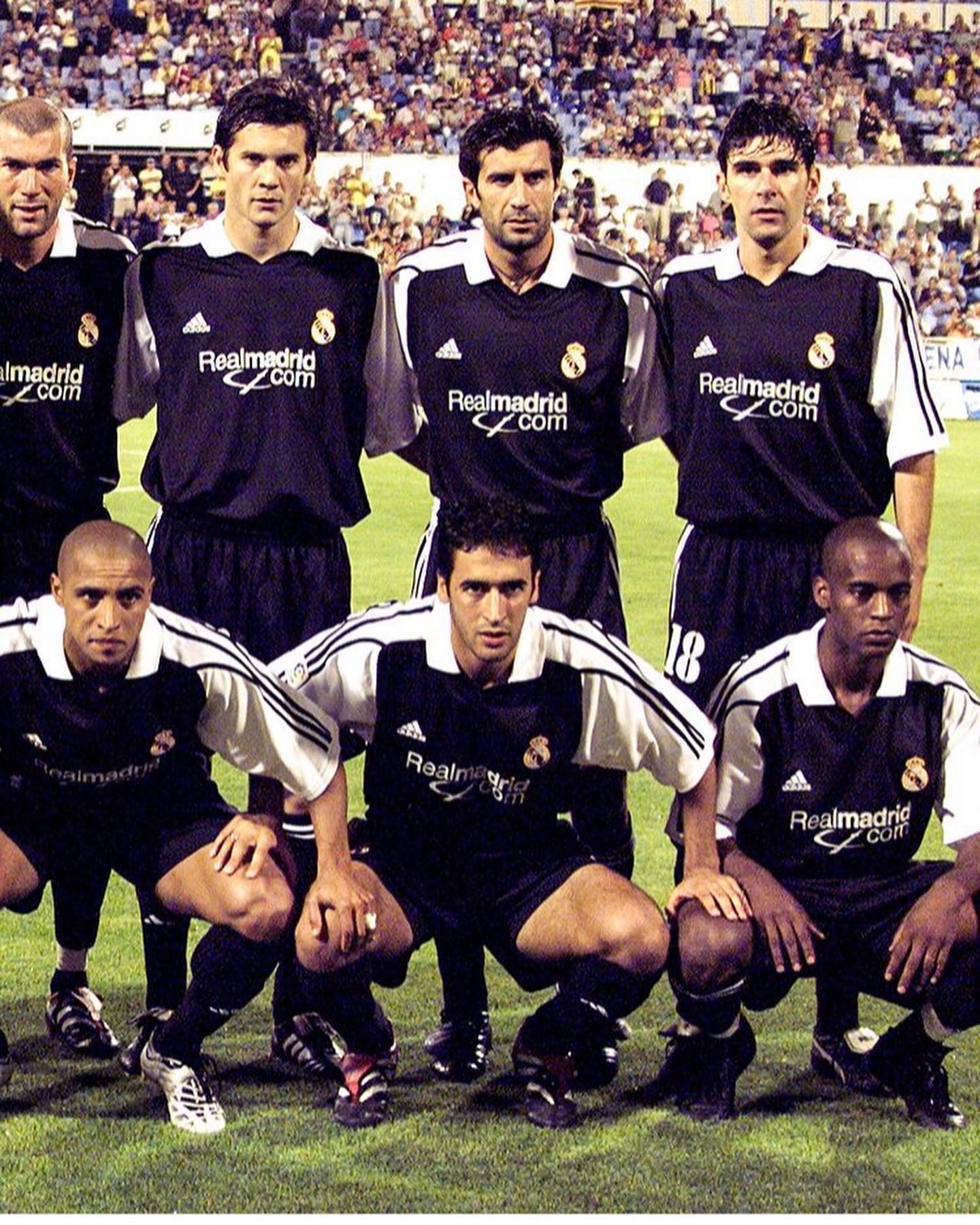 Hoy viajamos hasta el 19 de agosto de 2001, donde el Madrid se enfrenta al Zaragoza en la ida de la Supercopa de España 2